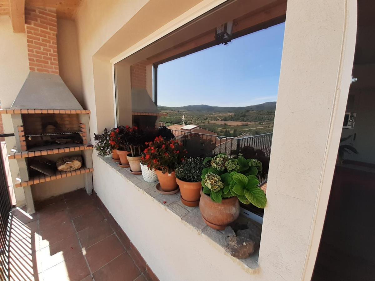 Bed and Breakfast Casa La Foradada Corbera Экстерьер фото